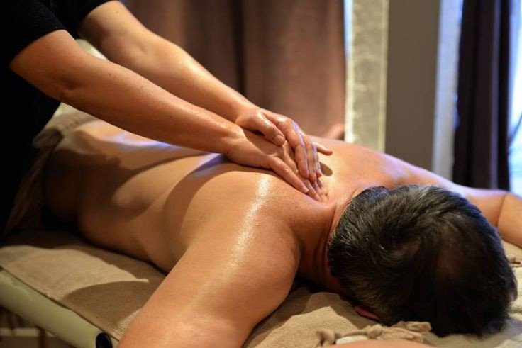 Full body massage in Karachi