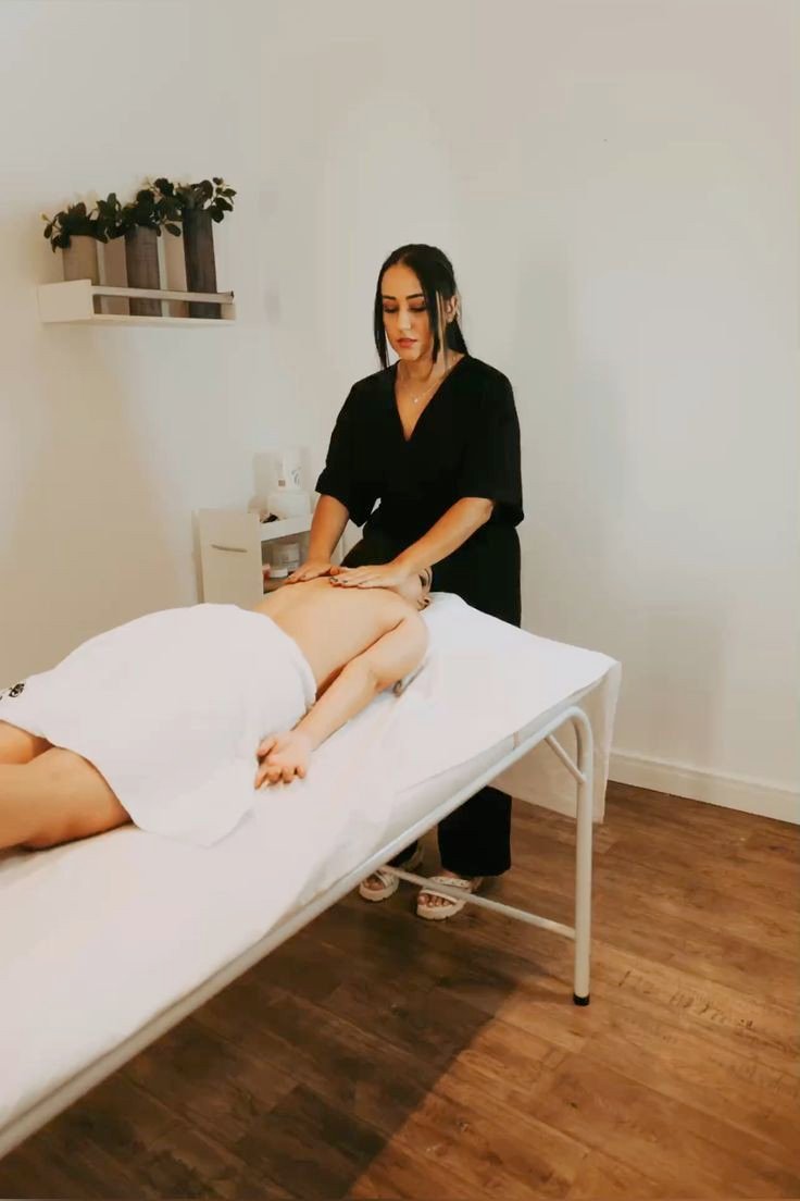 Deep tissue massage in karachi