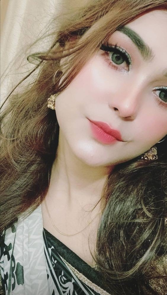 Unwind rejuvenate massage