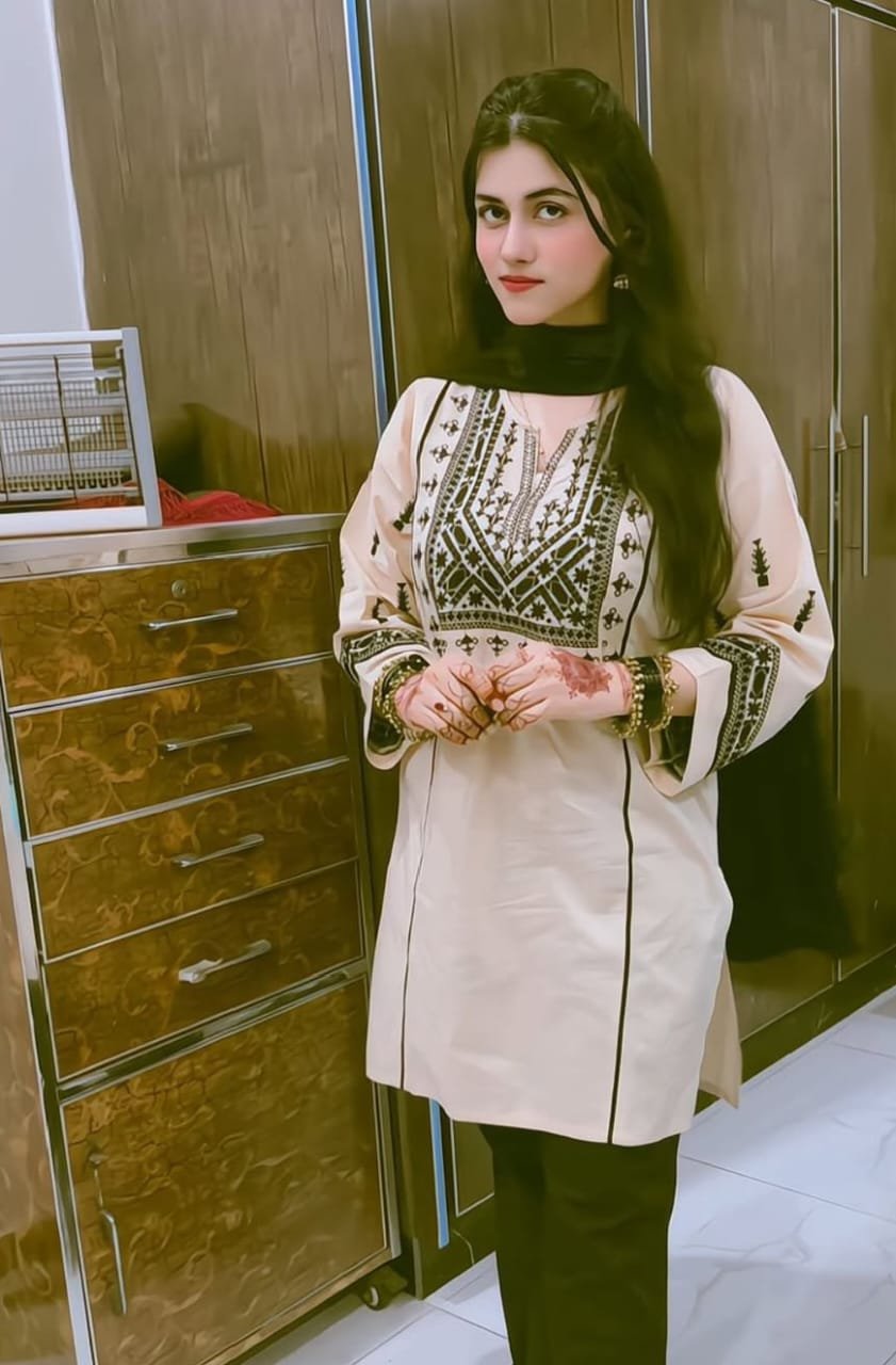 Shot_Hour_Day_Night_Home Delivery_Massage Service_And_Vedio_Call_Service_Available 0328-1923-797