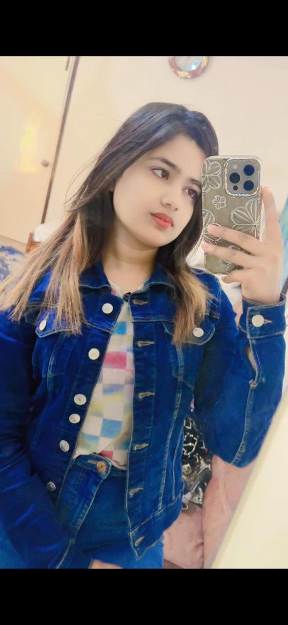 Zzoobb™Here are a few title options for a full body massage:  1. “Blissful Escape: Full Body Massage” 2. “Total Relaxation: Full Body Massage Experience” 3. “Soothe Your Senses: Full Body Massage Therapy” 4. “Meltdown: Ultimate Full Body Massage” 5. “Rejuvenate Your Body: Full Body Massage Treatment”  Which one resonates with y