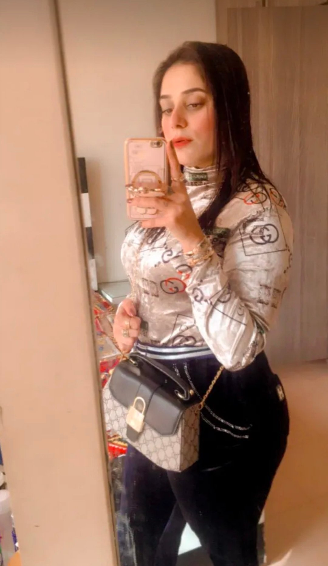 Full body Massage & Spa Centers serious customer contact me