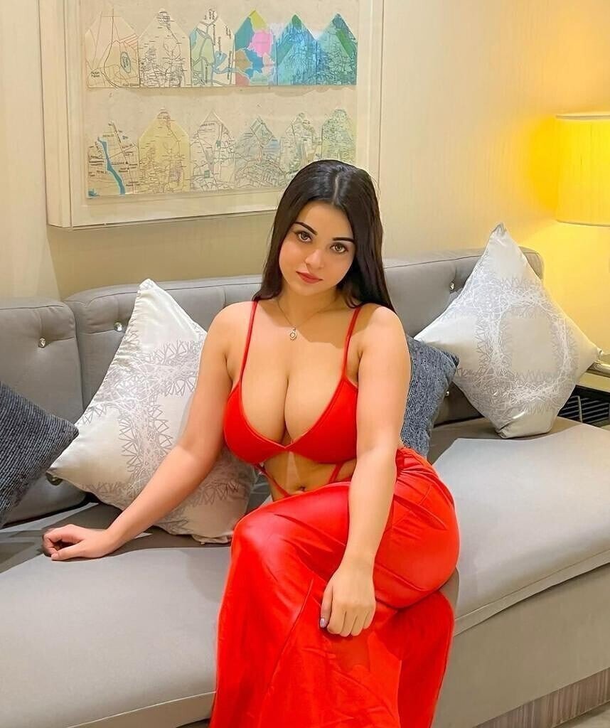 03281923797 professional college staff video call service short service and night service home delivery professional service available