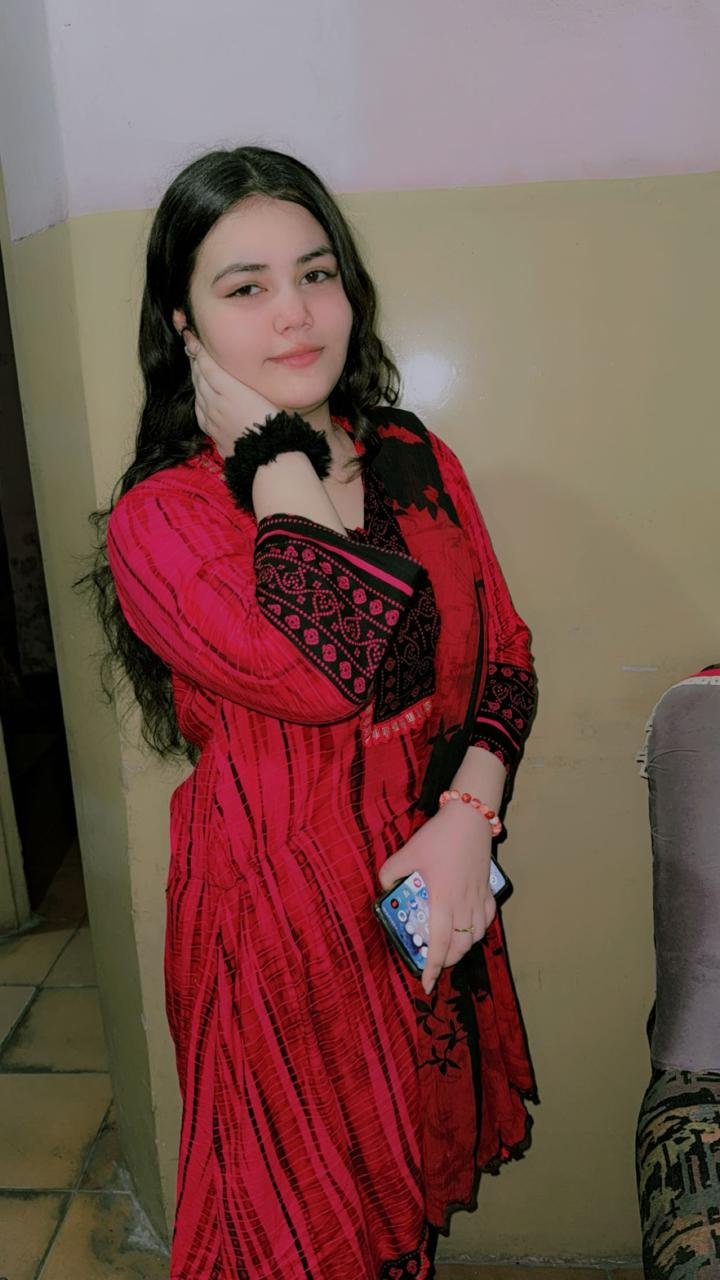 03281923797 professional college staff video call service short service and night service home delivery professional service available