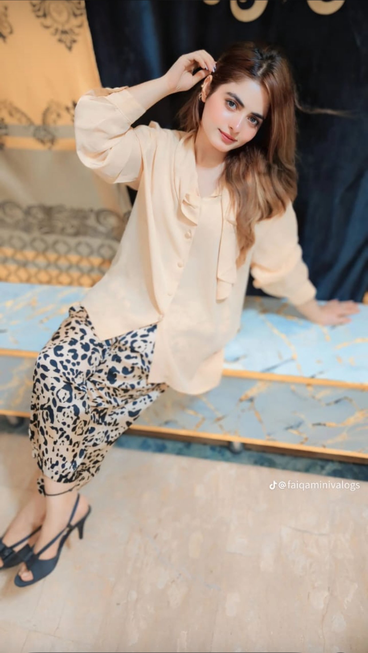 Karachi massage center