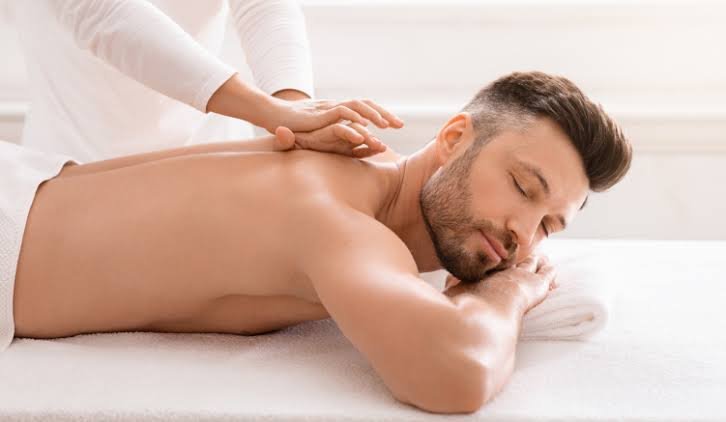 Full Body Massage Center Karachi – Relax & Rejuvenate