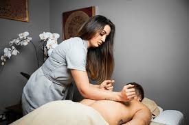 Full Body Massage Center Karachi – Relaxation & Wellness ✨